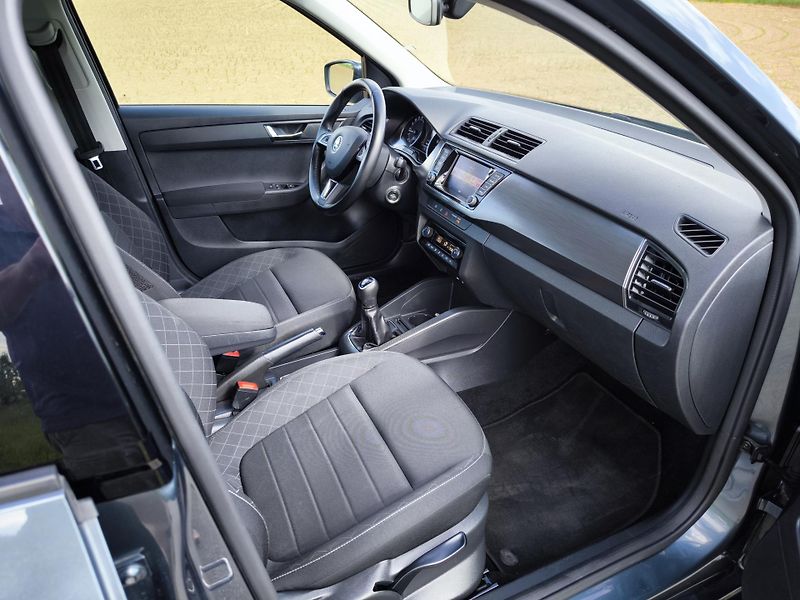 Škoda Fabia III 1,4TDI 66kW STYLE Com.1Maj - fotka 21 z 63