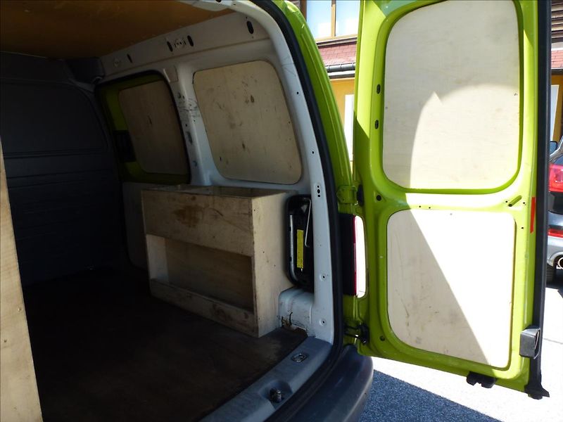 Volkswagen Caddy 1,9 TDI bez DPF - fotka 20 z 42