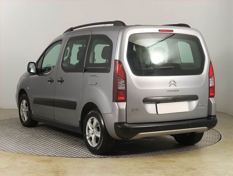 Citroën Berlingo (2015) XTR 1.6 HDi, 5Míst, ČR - fotka 4 z 17
