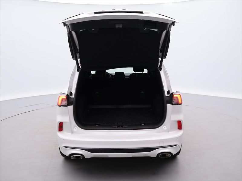 Ford Kuga 2,0 TDCi 140kW AWD ST Line X C - fotka 9 z 34