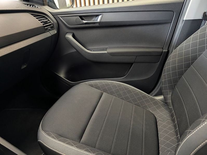Škoda Fabia Kombi 1.0 TSI - fotka 20 z 25