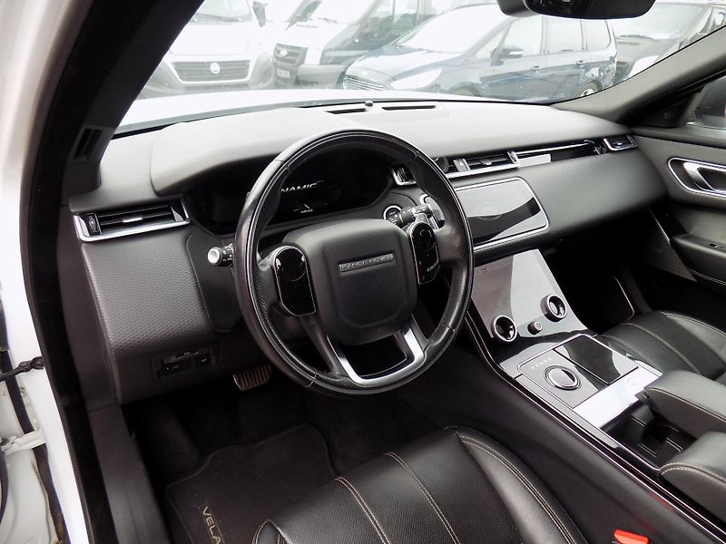Land Rover Range Rover Velar D300 4X4 221 KW R DYNAMIC - fotka 22 z 44