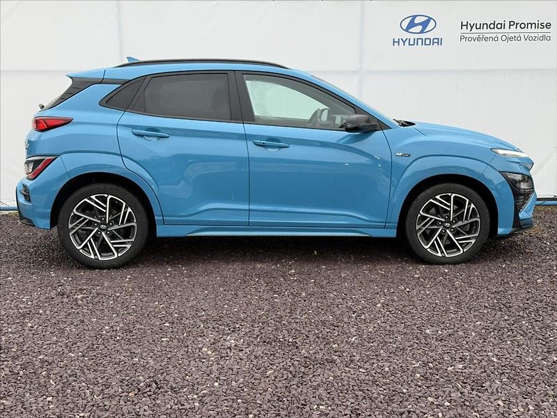 Hyundai Kona 1,6 T-GDi 145kW DCT N-Line 4WD - fotka 3 z 25