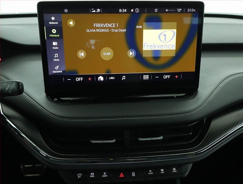 Škoda Enyaq (2023) Sportline iV 60 (62 kWh) - fotka 12 z 22