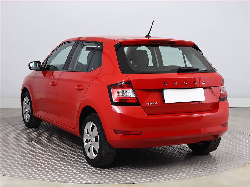 Škoda Fabia (2020) Ambition 1.0, Serv.kniha - fotka 4 z 13