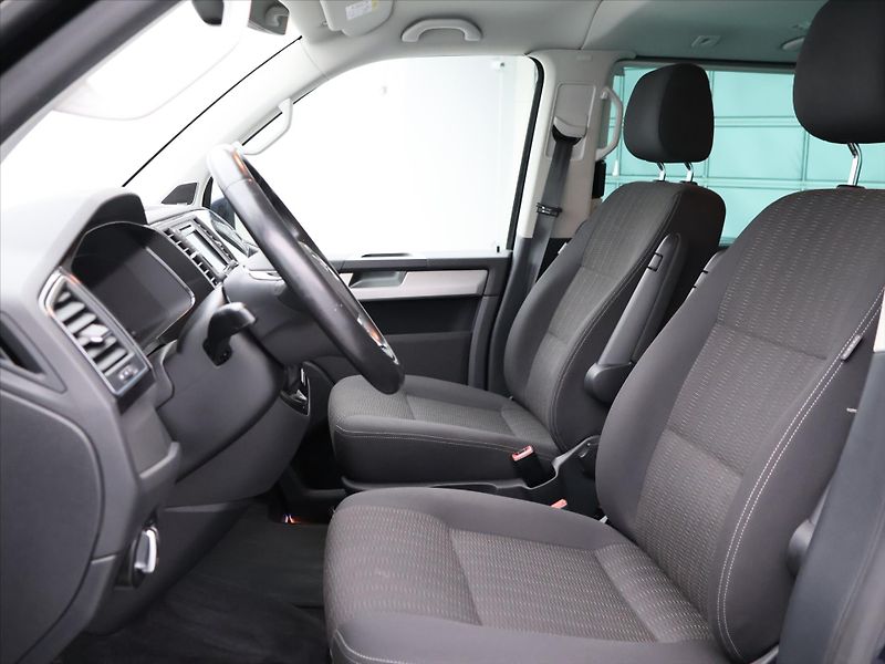 Volkswagen Multivan 2,0 TDI 150kW 4Motion LED 1Maj - fotka 11 z 30
