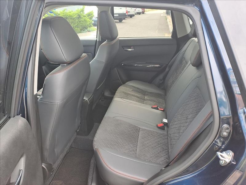 Suzuki Vitara (2026) 1,4 Elegance Pan. AllGrip AT - fotka 16 z 20