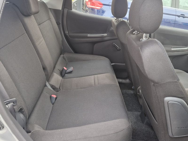 Subaru Justy (2008) 1,3 i 69 KW 4x4 - fotka 14 z 26