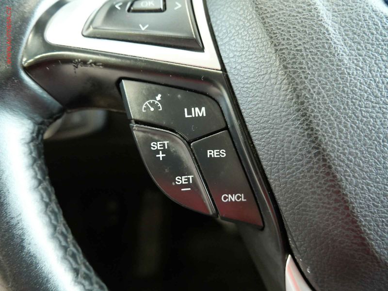 Ford Mondeo (2016) 2.0 TDCi, ČR, AT, LED - fotka 17 z 22