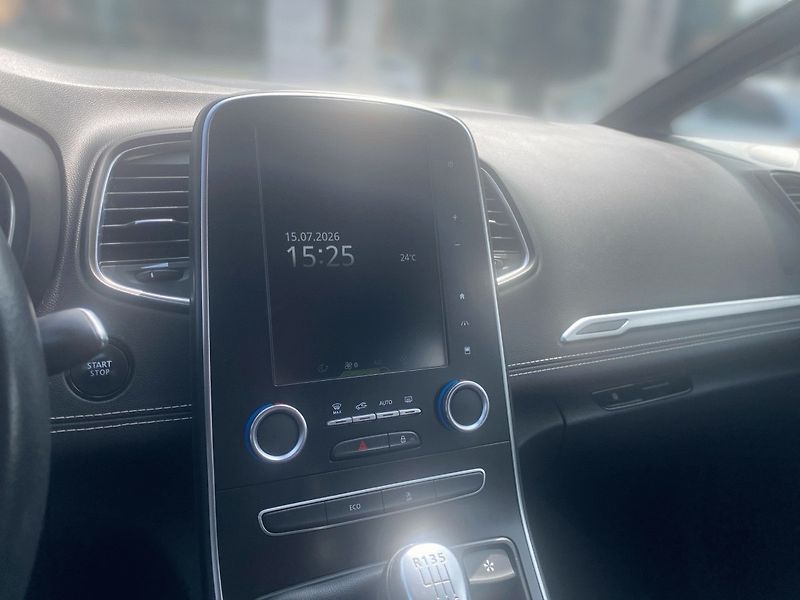 Renault Grand Scénic (2018) 1.5dci 81kw, ČR, 1.Majitel - fotka 17 z 23