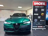 Alfa Romeo Giulia (2026) 2.9 V6 BiTurbo 520k QV Carbon - náhled 1