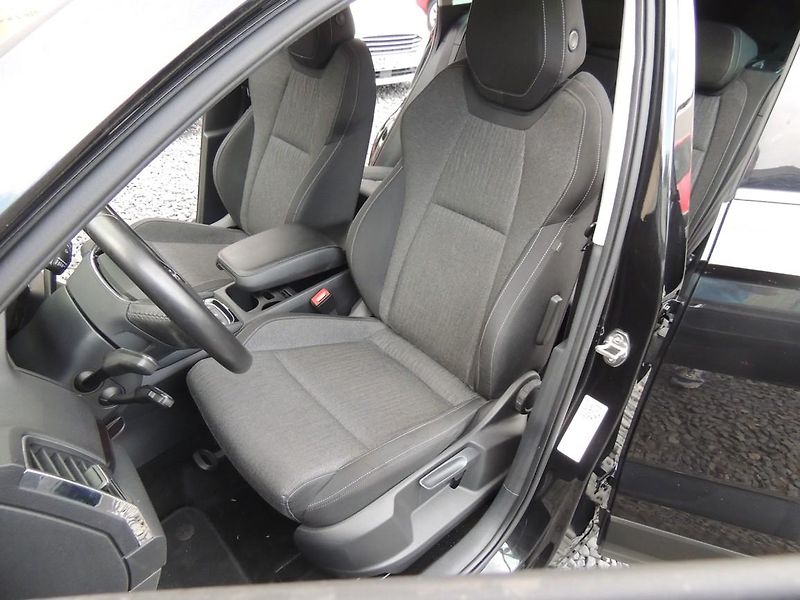 Škoda Karoq (2020) 1.5TSI,110KW,DSG,Style,1.majČR - fotka 16 z 47