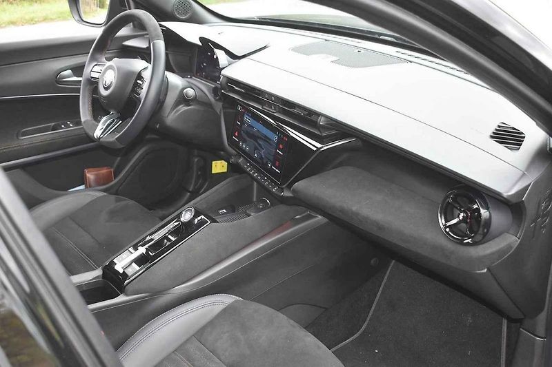 Alfa Romeo Junior je určitě vhodná pro výlety na zajímavá místa.