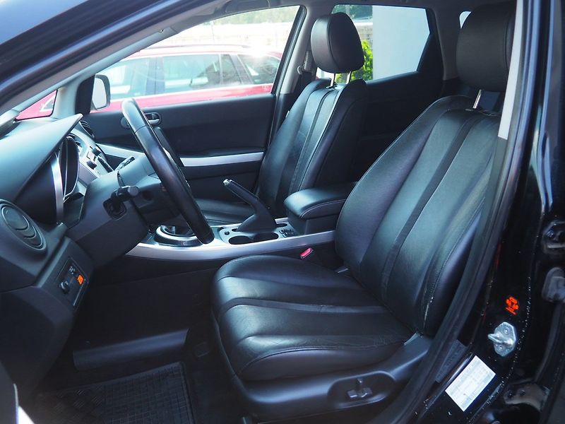 Mazda CX-7 (2008) 2.3i, 4x4, 191 kW, BOSE, TZ - fotka 10 z 36