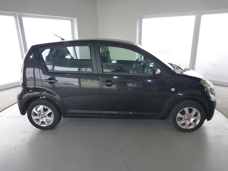 Daihatsu Sirion (2008) 1,0I-51KW*ALU KOLA**KLIMA** - fotka 5 z 21