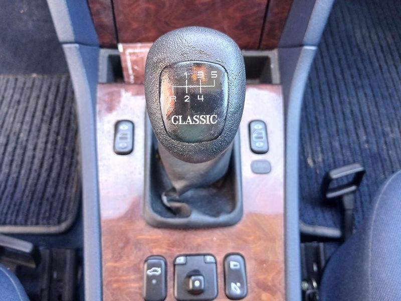 Mercedes-Benz Třídy C 200K 1.MAJ - fotka 20 z 31