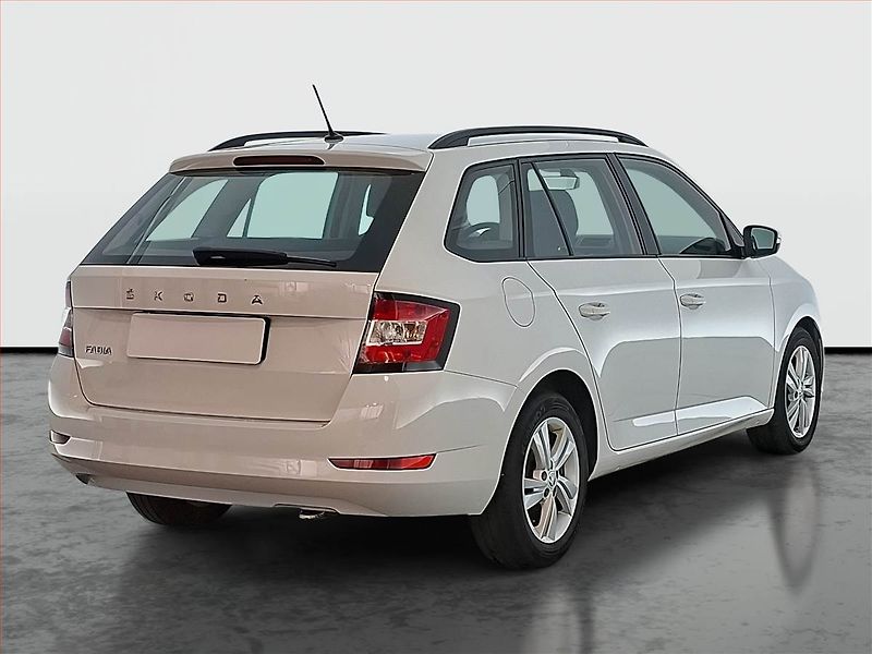 Škoda Fabia (2022) Ambition 1.0 TSI, ČR,1.maj - fotka 5 z 14