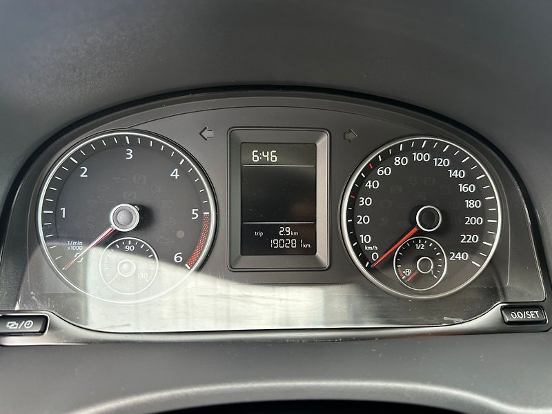 Volkswagen Caddy (2014) 1.6TDI 75kw  2-míst - fotka 17 z 30