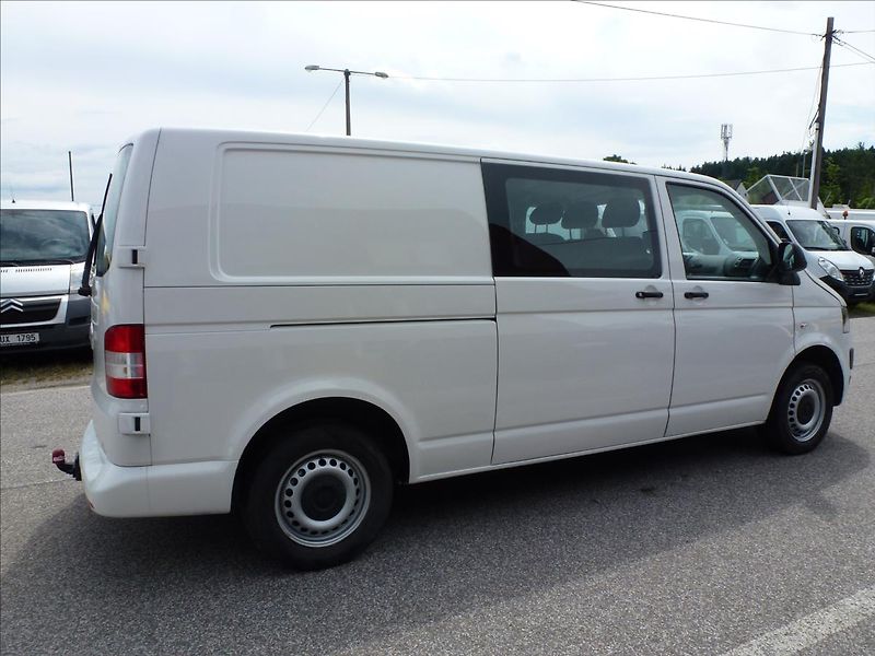 Volkswagen Transporter 2,0 TDI Long L2 Klima 6 míst - fotka 9 z 44