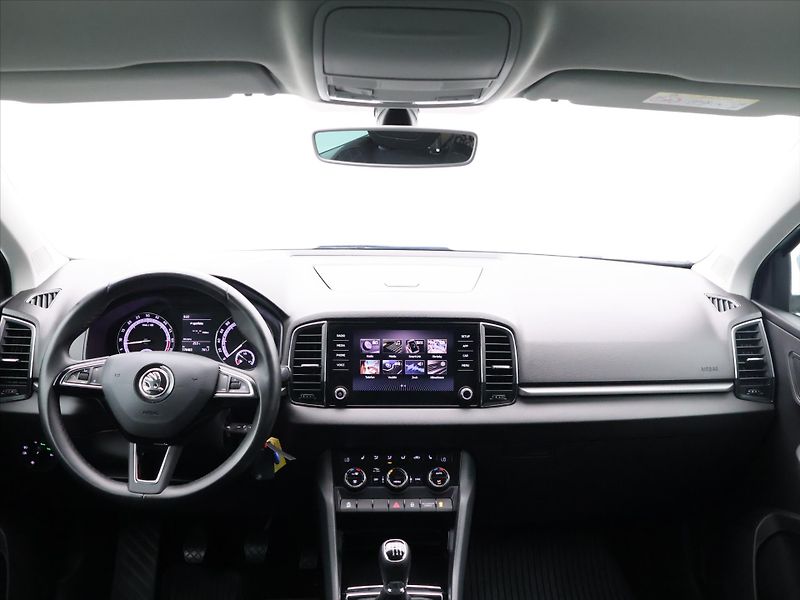 Škoda Karoq 1,6 TDI 85kW Ambition CZ DPH - fotka 22 z 29
