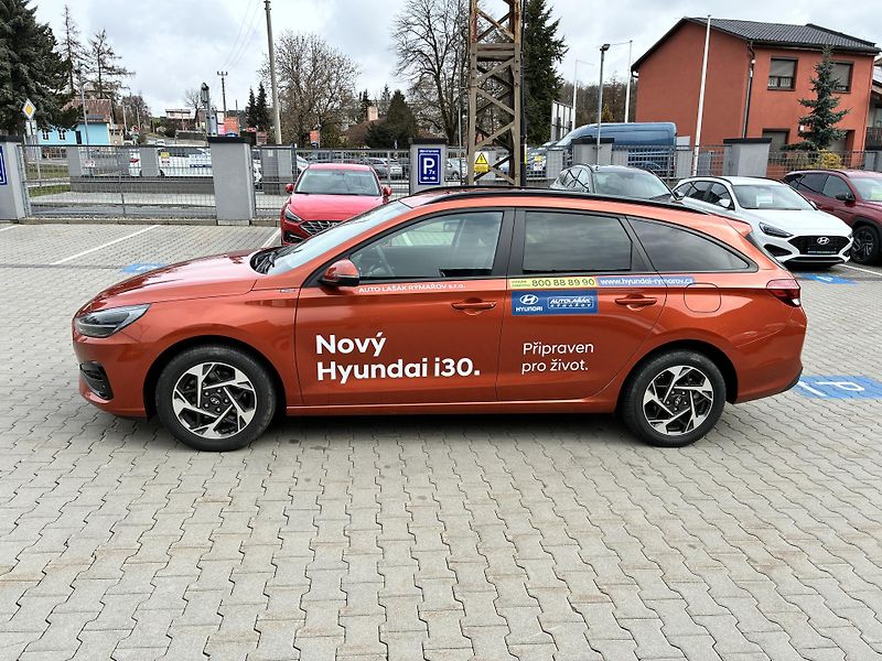 Hyundai i30 WG 1.5DPi 71kW SMART CLIMATE - fotka 4 z 32