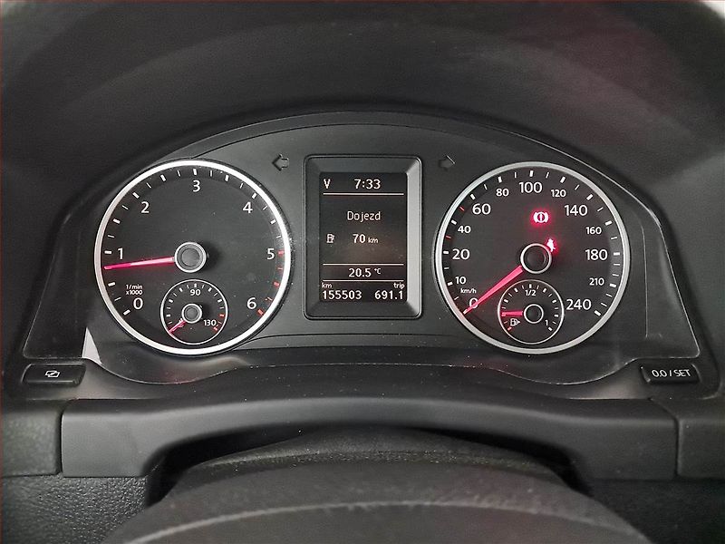 Volkswagen Tiguan (2009) 2.0 TDI, 4X4, ČR,1.maj - fotka 11 z 17
