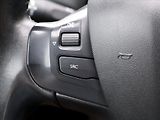 Peugeot 2008 1,2 PureTech 61kW Allure CZ - náhled 22