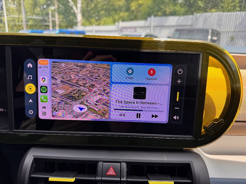Fiat Grande Panda (2025) Electric 44 kWh LA PRIMA 113k - fotka 24 z 33