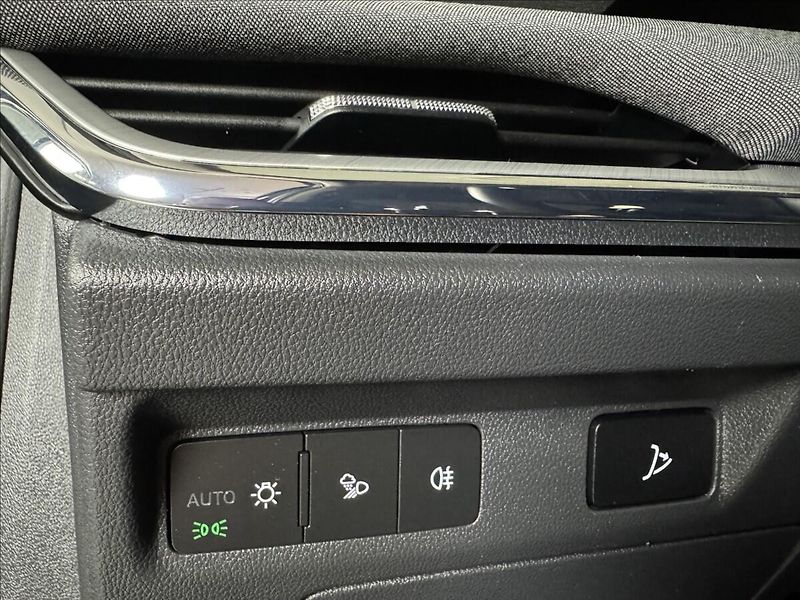 Škoda Enyaq 80 LED Matrix Assist Tepelko - fotka 22 z 47