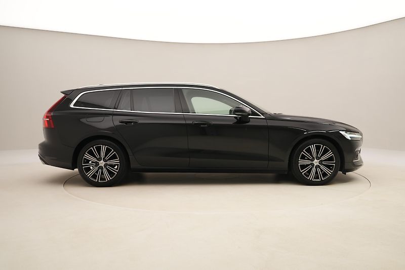 Volvo V60 D4 AWD INSCRIPTION AUT - fotka 13 z 46