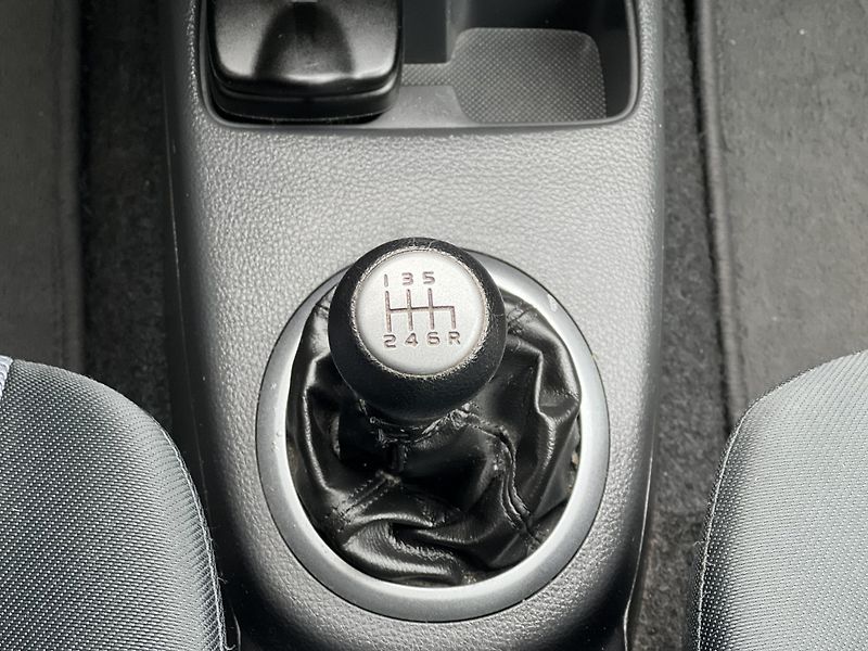 Fiat Sedici 1.9JTD 4x4 KLIMATIZACE ALU - fotka 21 z 40