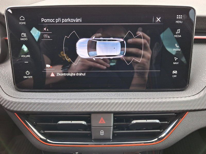 Škoda Scala (2025) Monte Carlo DSG 1,5TSi 110kW - fotka 17 z 35