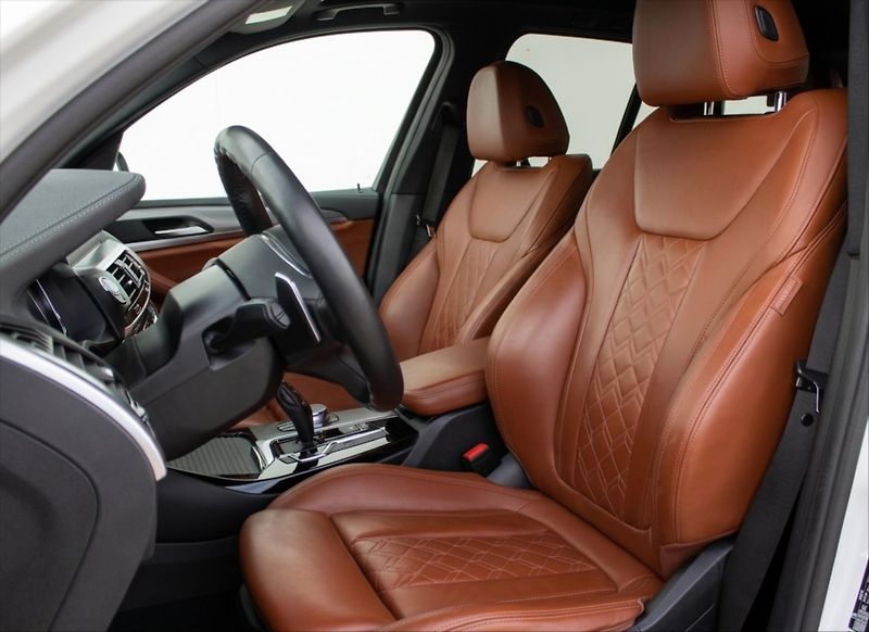 BMW X3 xDrive M40d 240kW M PAKET ČR - fotka 10 z 32