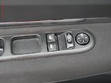 Peugeot 3008 (2011) 1.6HDi, 2.maj, AC, temp - náhled 11