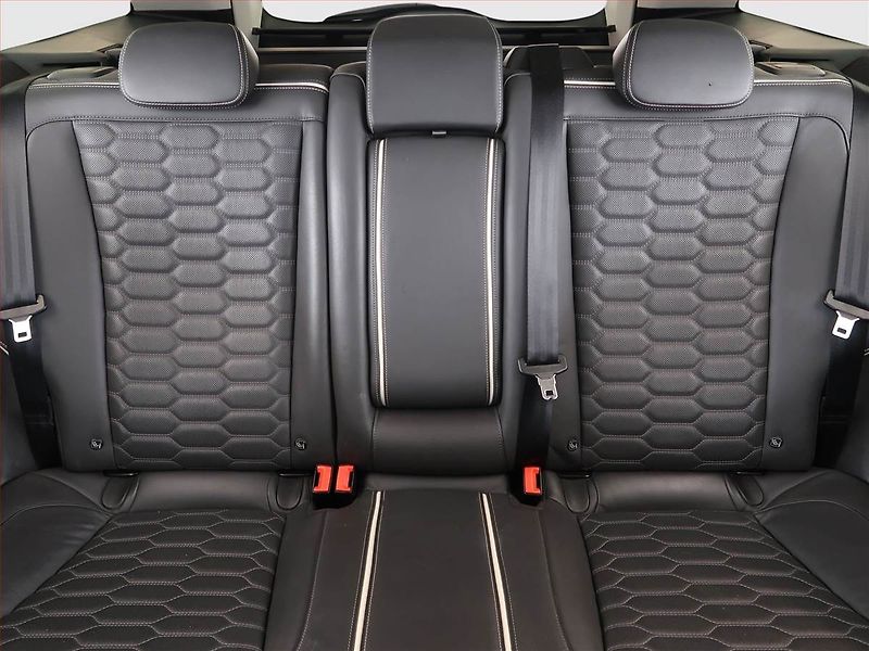 Ford Mondeo (2020) Vignale 2.0 EcoBlue, 4X4 - fotka 10 z 21