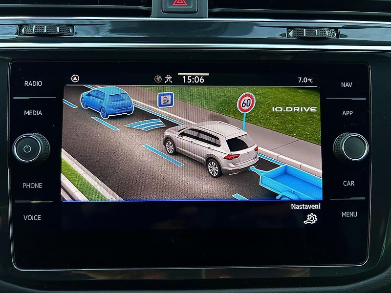 Volkswagen Tiguan (2022) LIFE 1.5 TSI EVO 110kW DSG - fotka 11 z 24