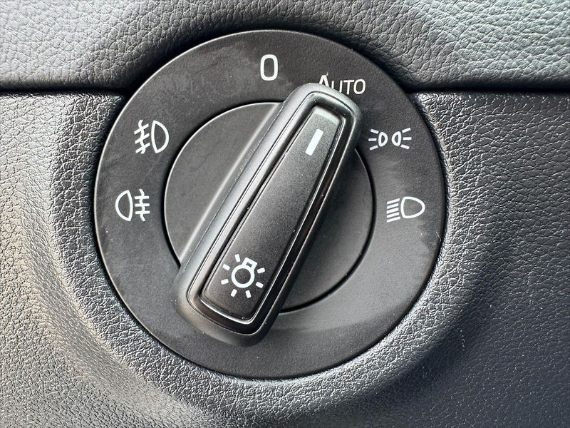 Škoda Octavia 2,0   RS 135kW - fotka 10 z 21