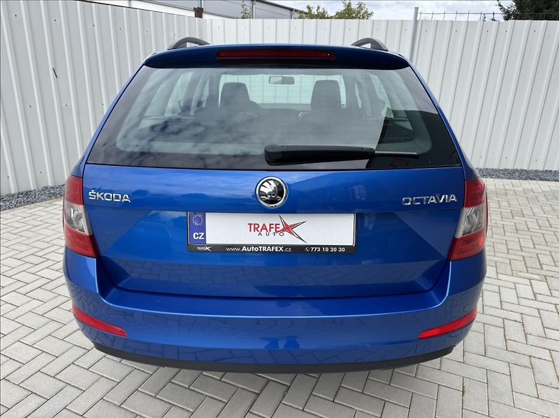 Škoda Octavia 1,6 TDI 81kW 2.maj původ ČR - fotka 11 z 50