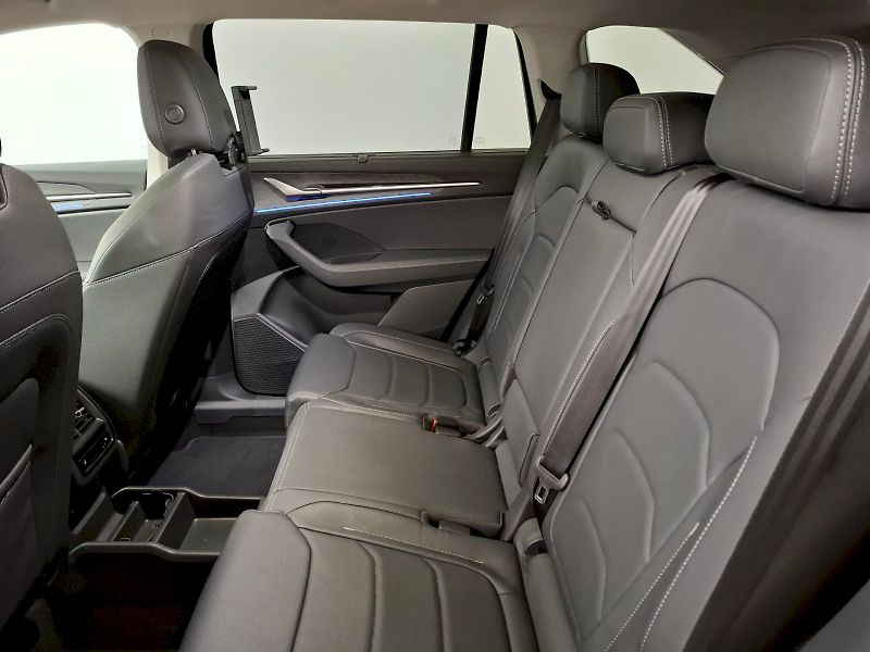 Škoda Kodiaq (2025) SELECTION 4X4 TD 142/2.0 A7A - fotka 6 z 34