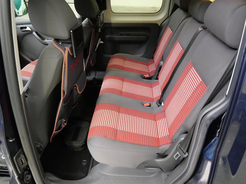 Volkswagen Caddy - fotka 18 z 20