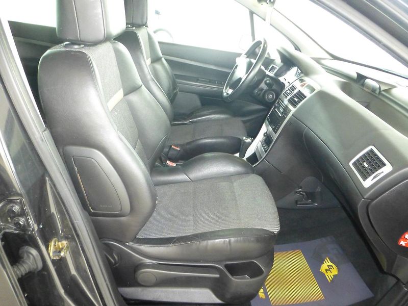 Peugeot 307 (2006) 2.,0i*PANORAMA*AUTOMAT* - fotka 19 z 26