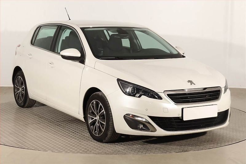 Peugeot 308 (2017) 1.6 BlueHDi, Serv.kniha, Navi - fotka 1 z 26