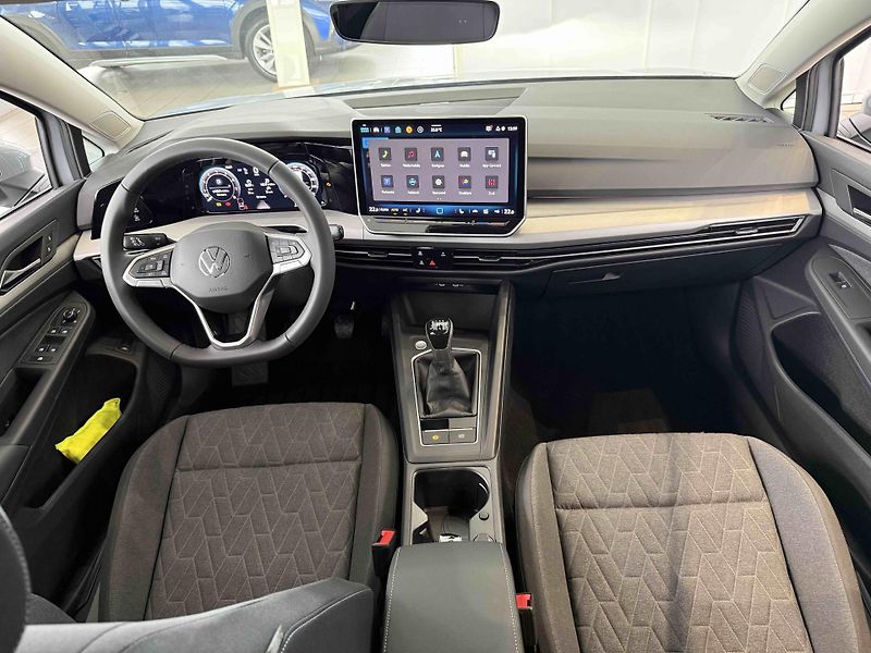 Volkswagen Golf (2026) 1,5 TSI 110 kW 6G - fotka 5 z 5
