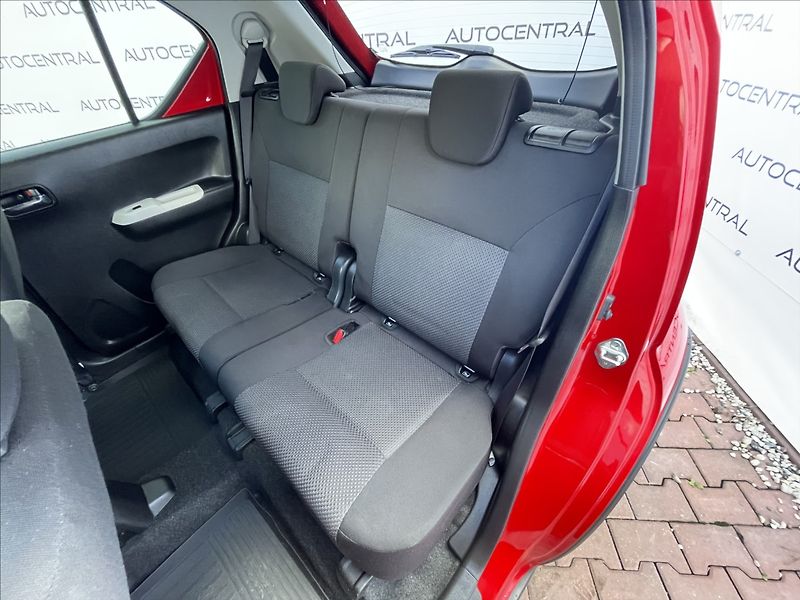 Suzuki Ignis 1,2 i,ALL GRIP,4x4,STK 4/27,se - fotka 22 z 23