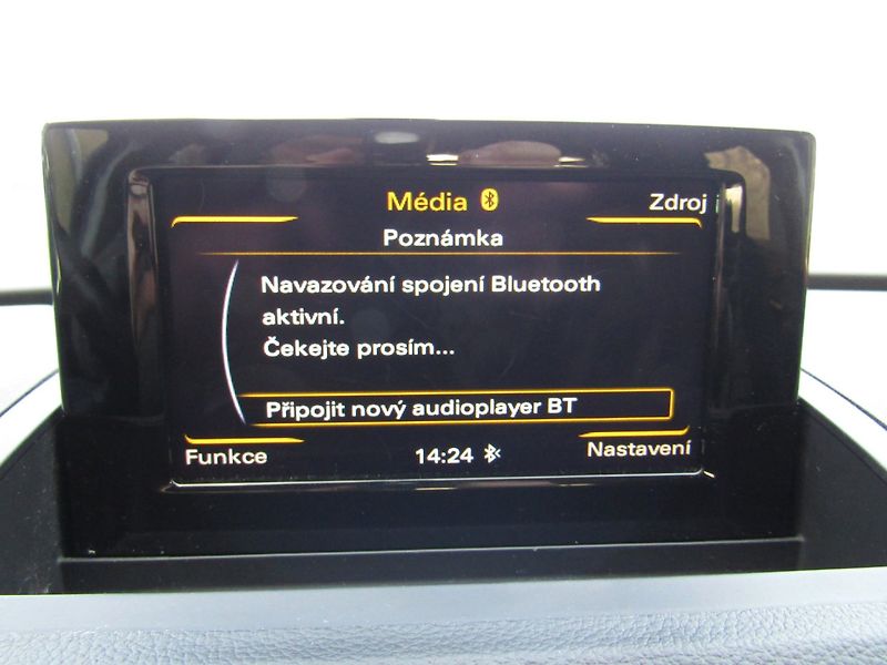 Audi Q3 (2016) 1.4 TFSI 110kW - fotka 38 z 44