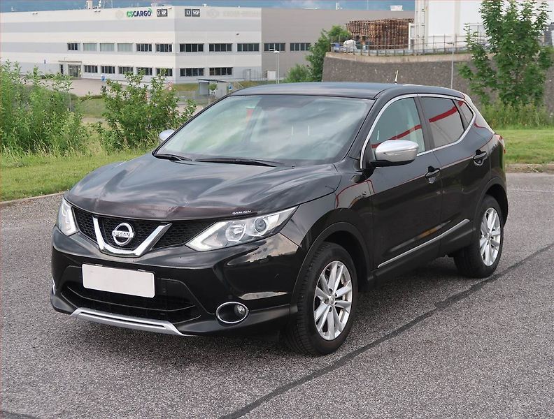 Nissan Qashqai (2014) 1.6 dCi, 4X4, Serv.kniha - fotka 2 z 13