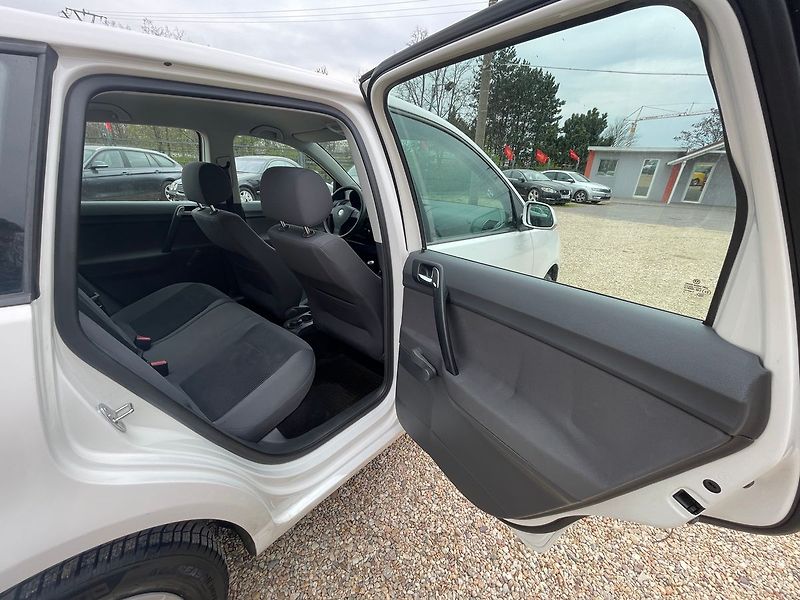 Volkswagen Polo 1.2i 44kW*KLIMA* - fotka 20 z 27