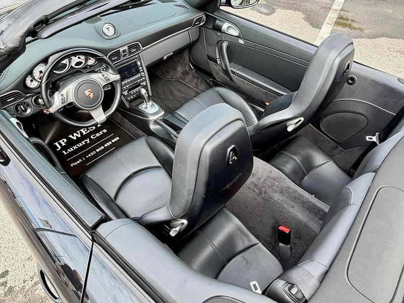 Porsche 911 (2008) S Cabrio 3.8 PDK 997.2 SportCh - fotka 19 z 67