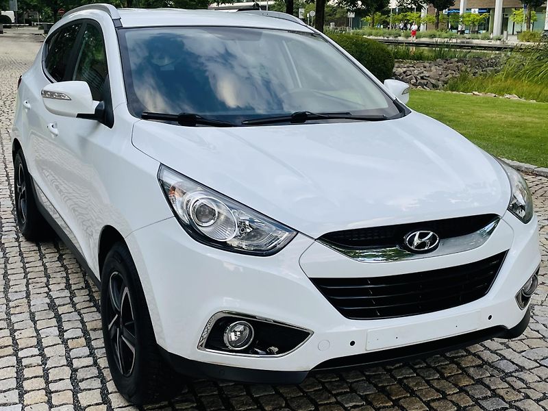 Hyundai ix35 2.0i 4x4 1MAJIITEL KAMER TAŽNÉ - fotka 8 z 46