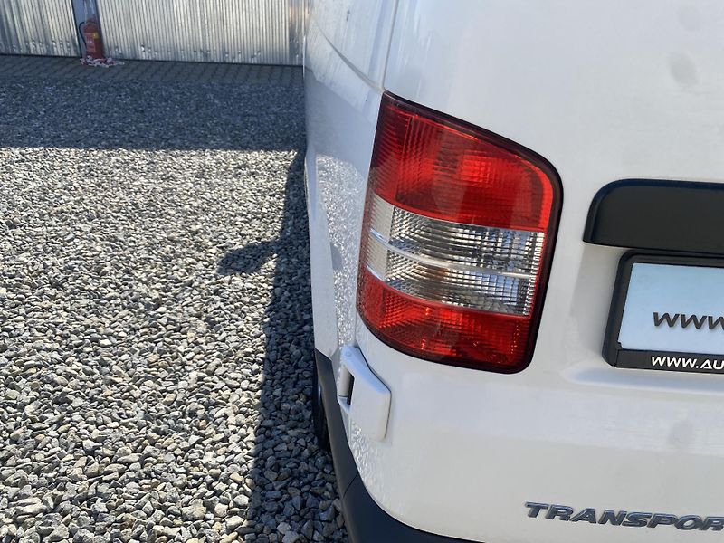 Volkswagen Transporter 2.0TDi 105PS 0%KOROZE DPH AC!! - fotka 41 z 165